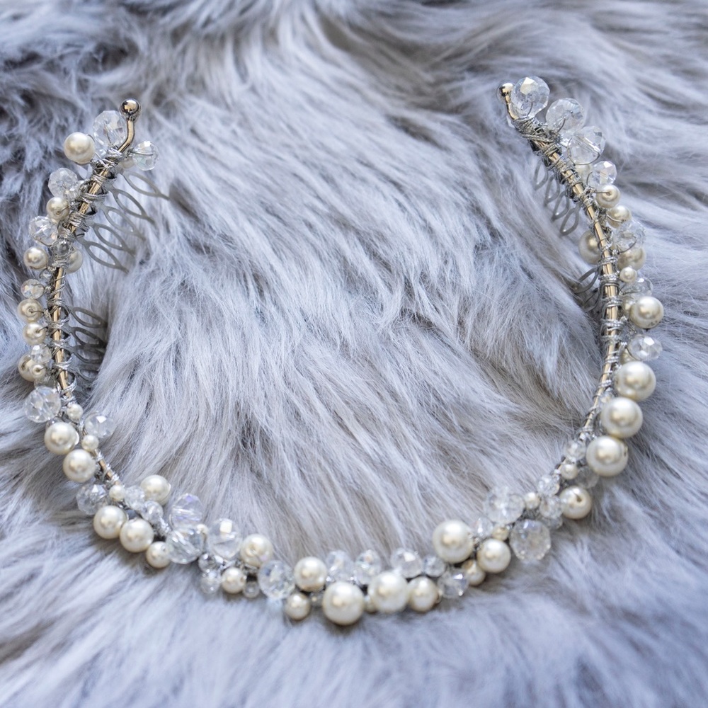 Aldo Beautiful Jeweled Headband